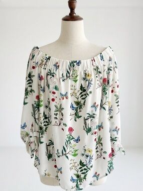 Express| White Floral Off-Shoulder Blouse w/Blue & Green Botanical Print Sz M